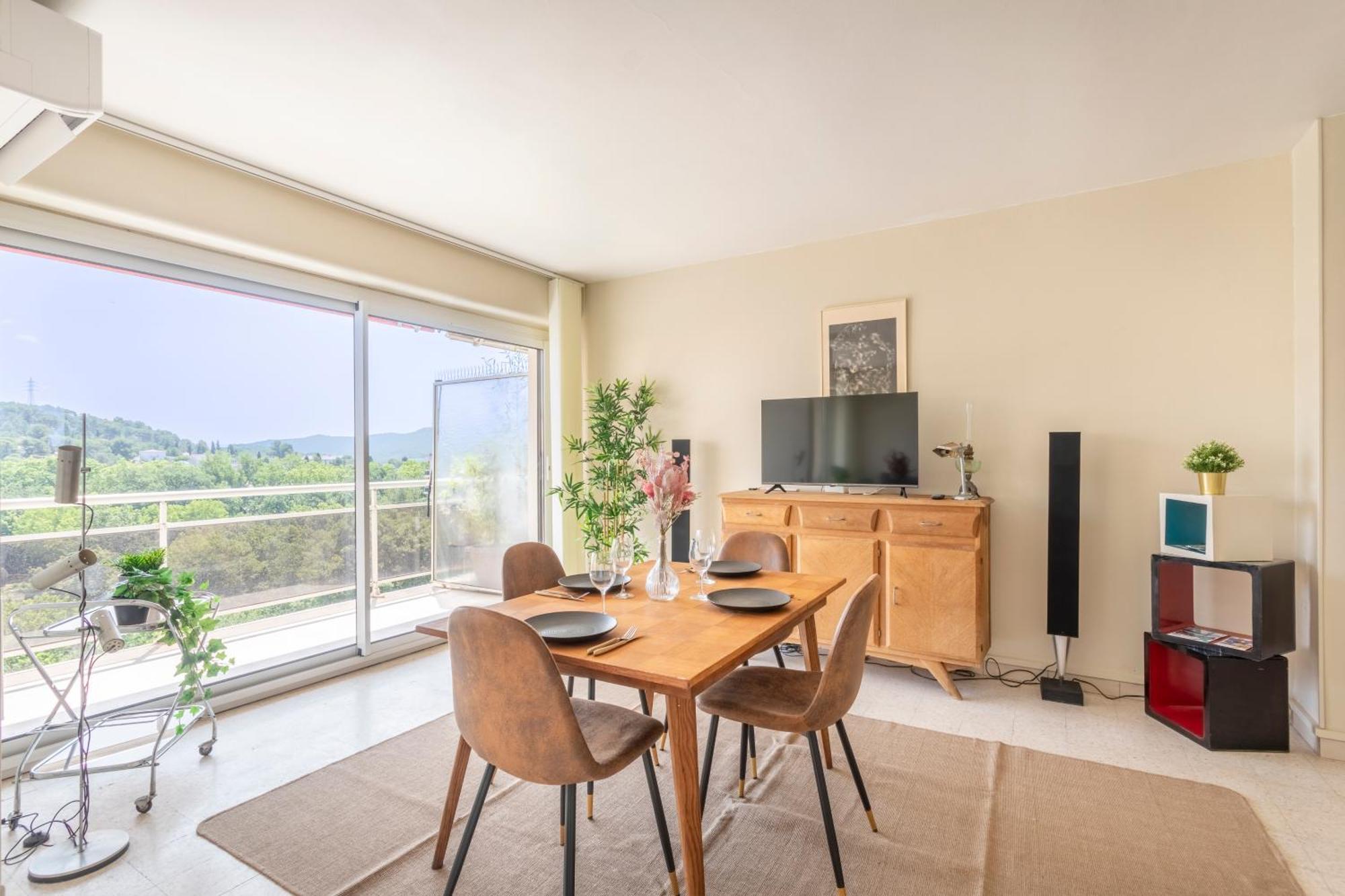 Grand T2 Lumineux Et Climatise Avec Balcon Aix-en-Provence Exterior foto