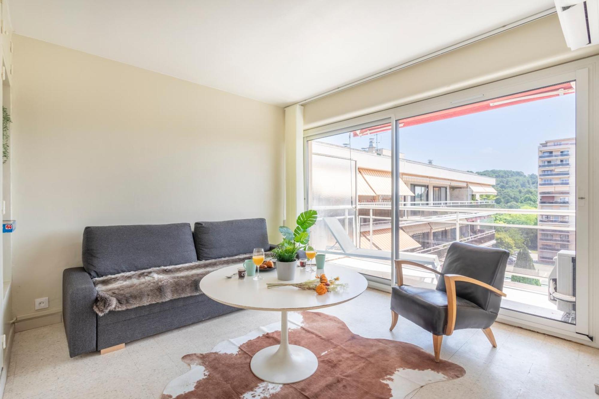 Grand T2 Lumineux Et Climatise Avec Balcon Aix-en-Provence Exterior foto